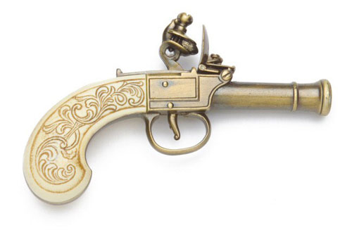 LADIES' POCKET FLINTLOCK PISTOL IN GOLD FINISH